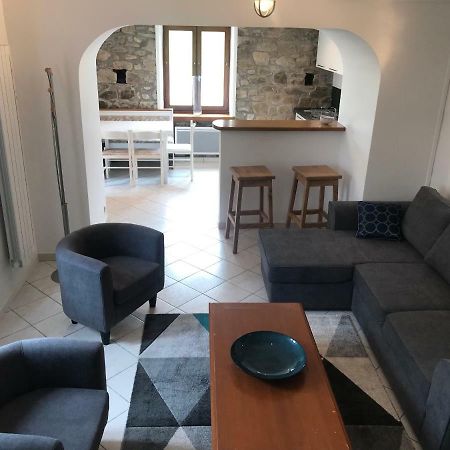 Charmante Maison Entre Terre Et Mer Plouaret ภายนอก รูปภาพ