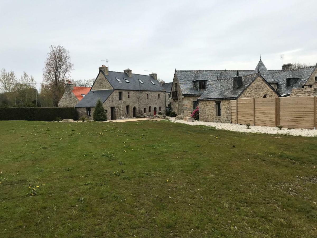 Charmante Maison Entre Terre Et Mer Plouaret ภายนอก รูปภาพ